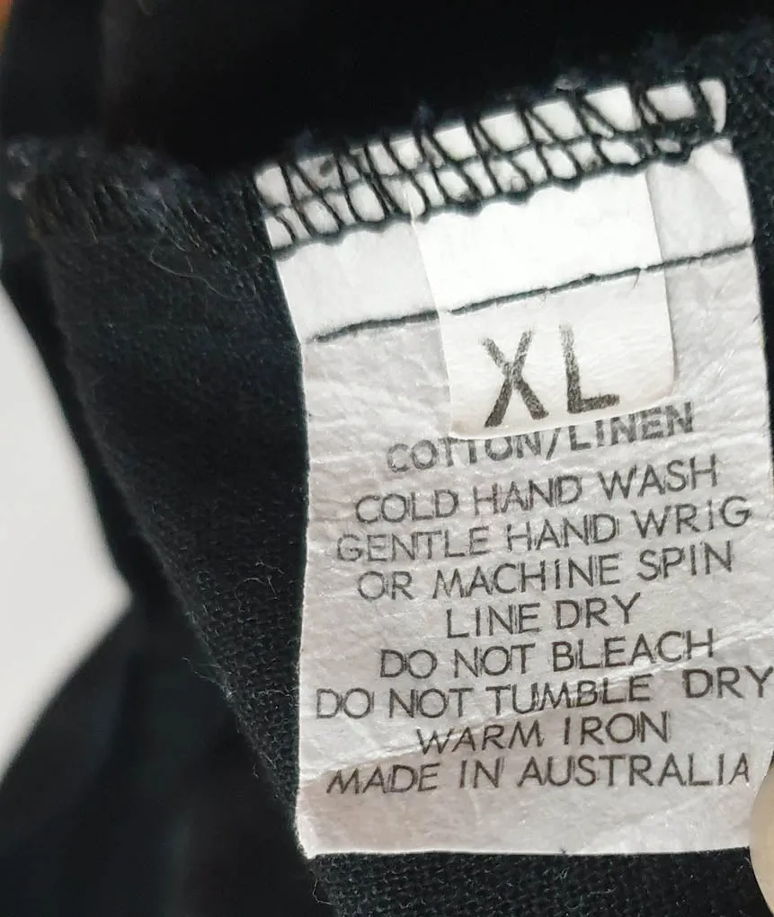 Beserk Australia black linen mix top size L