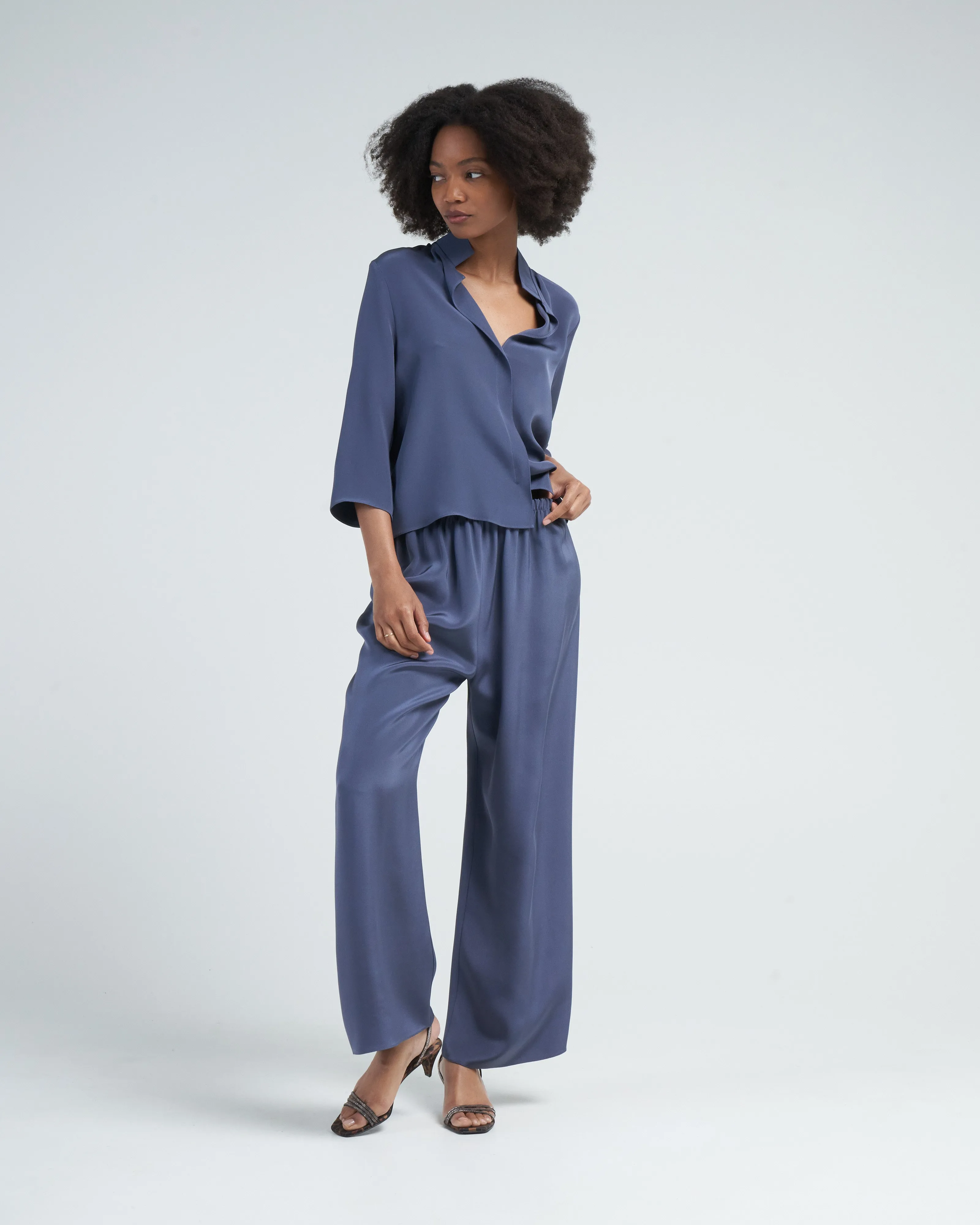cropped pull on pant - denim