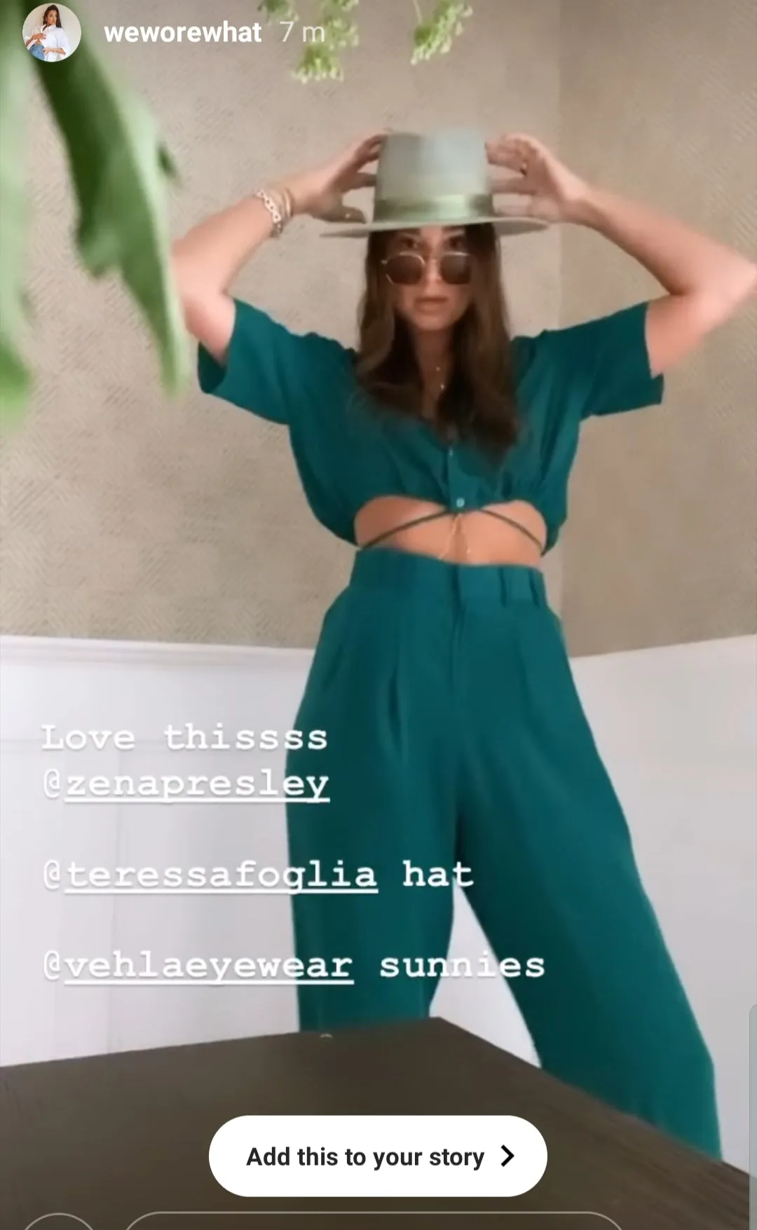Danielle Green Cropped Shirt