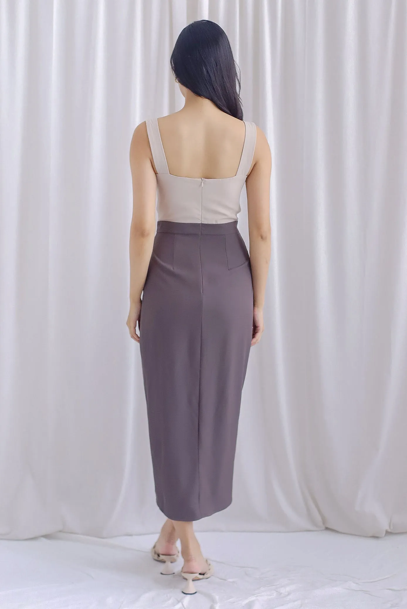 Mikaela Tulip Colourblock Work Dress In Mauve Grey/Cream