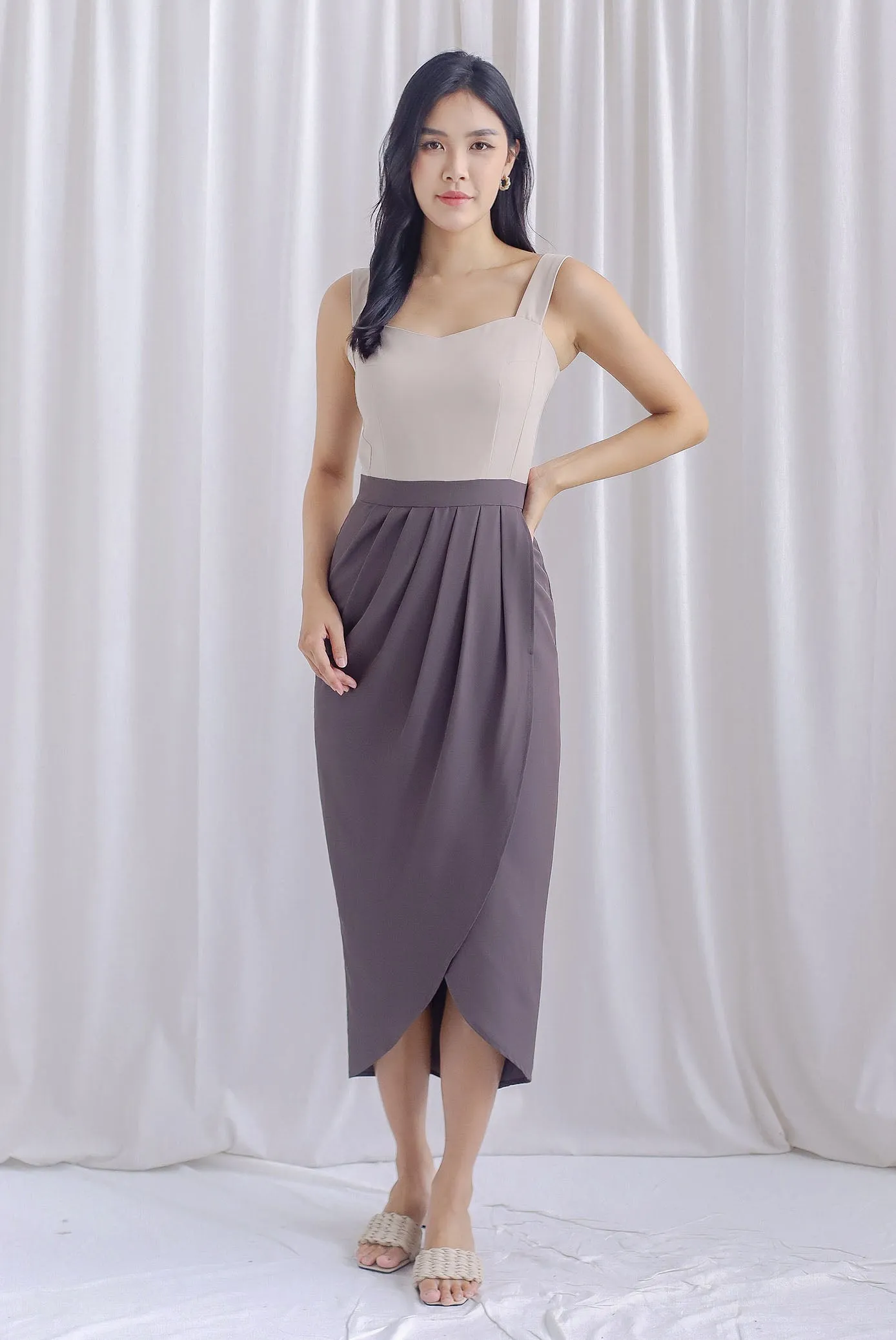 Mikaela Tulip Colourblock Work Dress In Mauve Grey/Cream