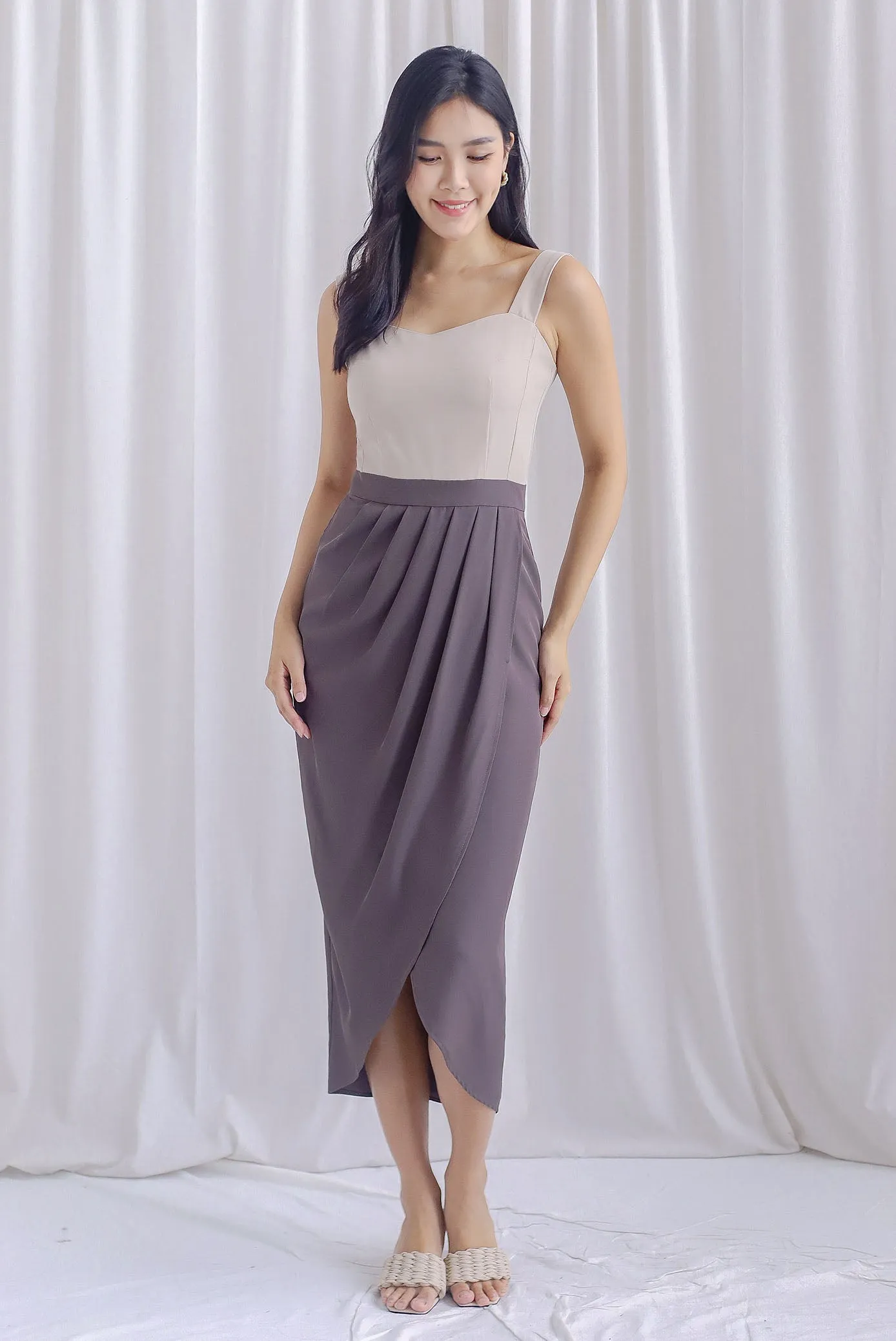 Mikaela Tulip Colourblock Work Dress In Mauve Grey/Cream