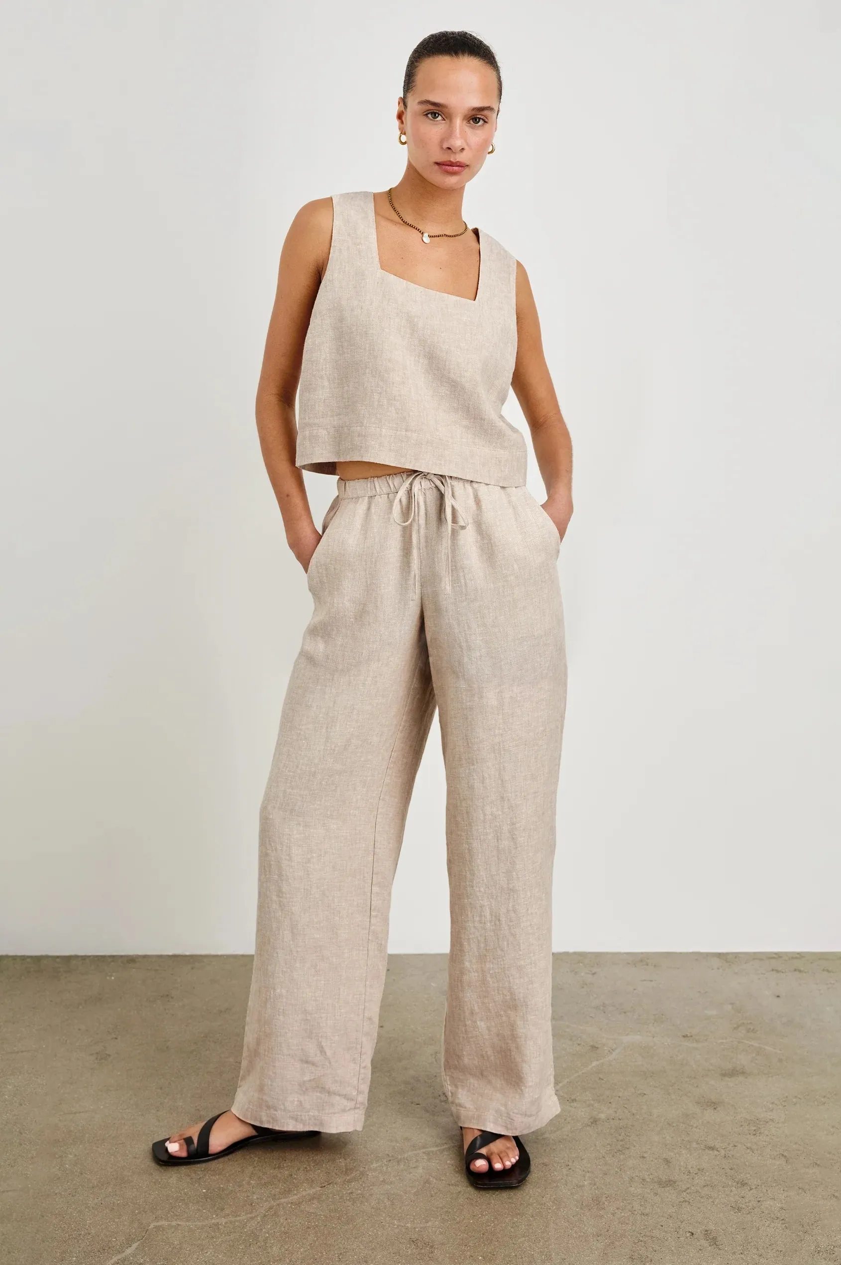 Rails Akira Top