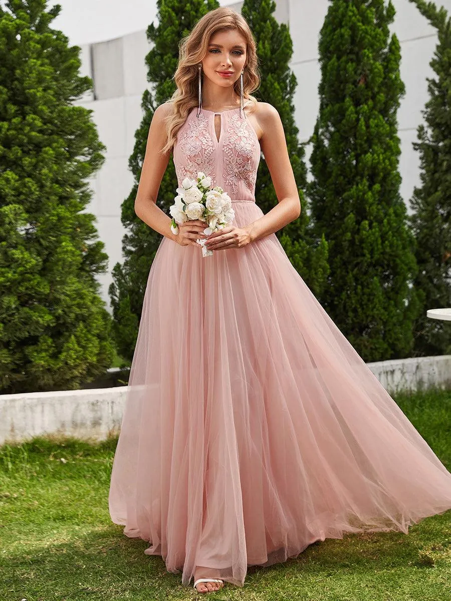 Robe de mariée trapèze en tulle à col licou avec appliques