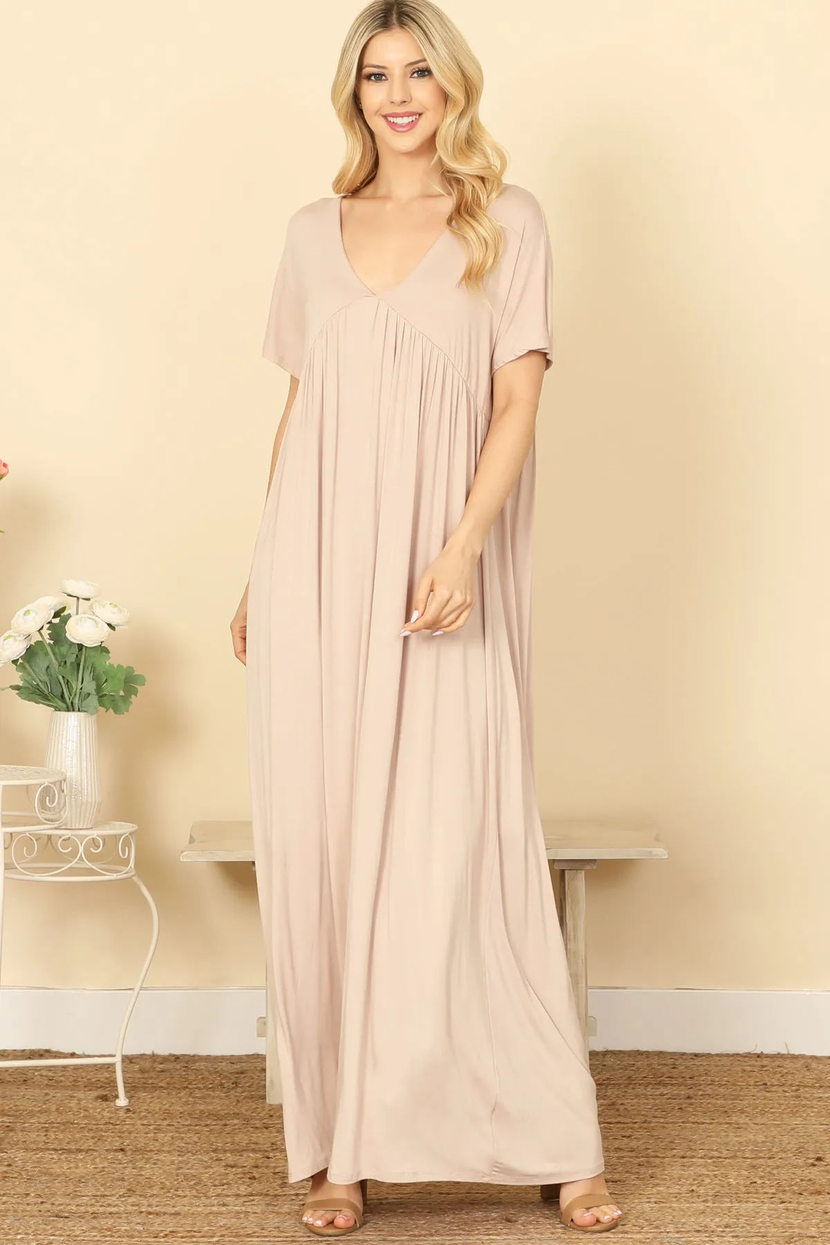 V-NECK SHORT SLEEVE PLEATED DETAIL SOLID MAXI DRESS