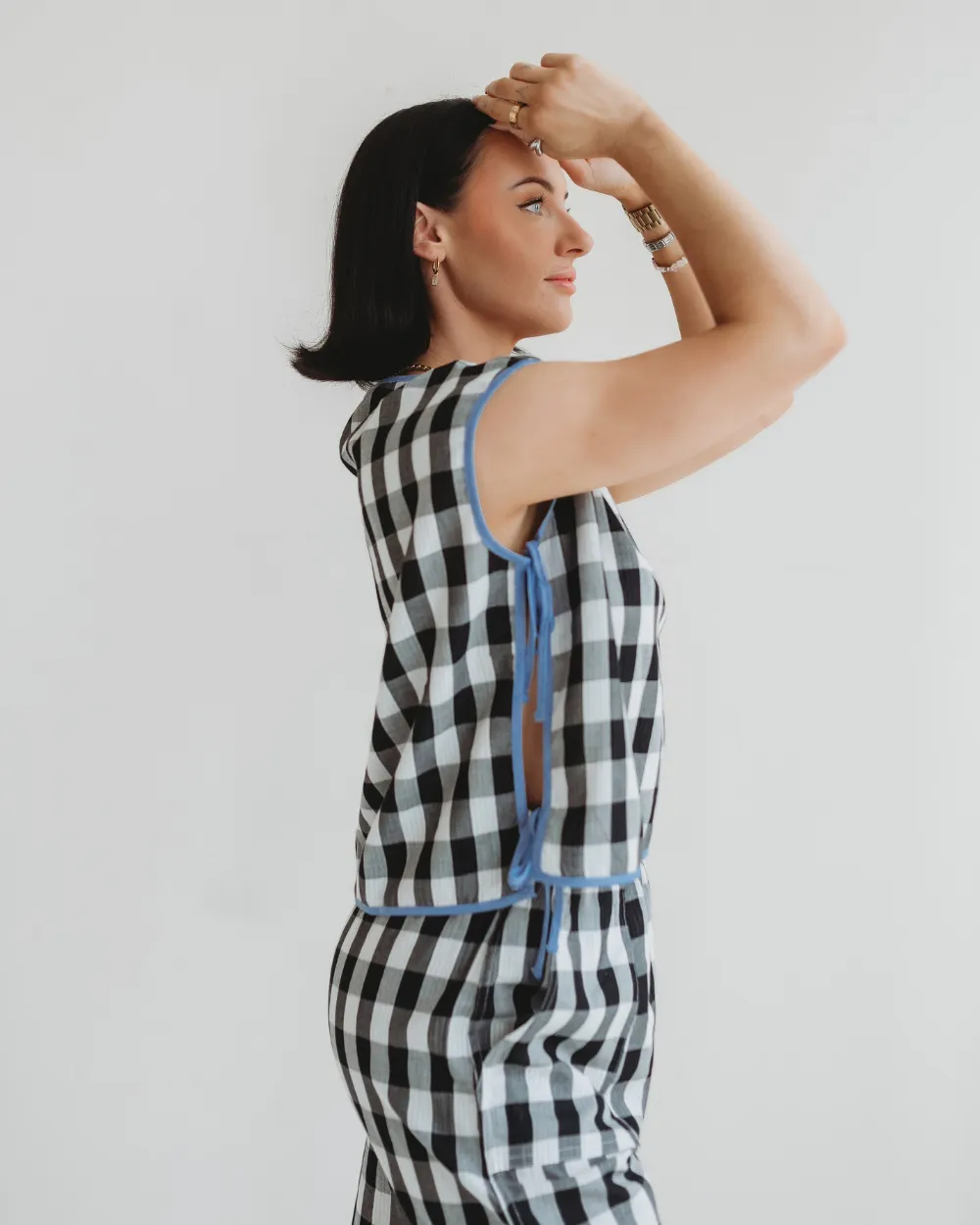 Wren Tie Black & Check Reversible Top